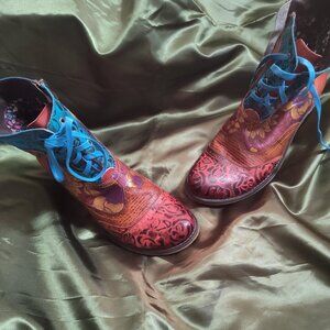 🌟 BARELY WORN! Boho Boots – Size 42 Fits like a 10/11